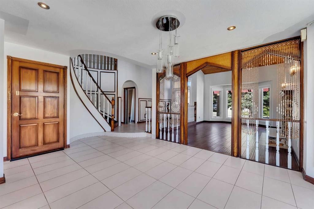 4 Edgehill Crescent Nw, Calgary, AB