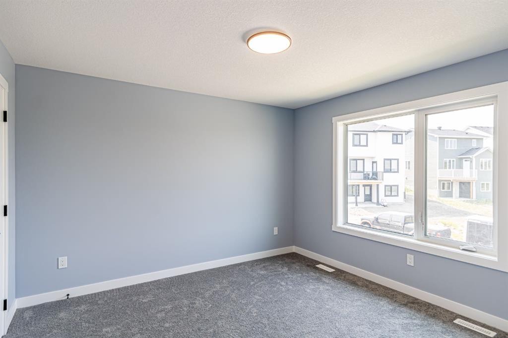 1995 Mccaskill Drive, Crossfield, AB - Indoor Photo Showing Other Room