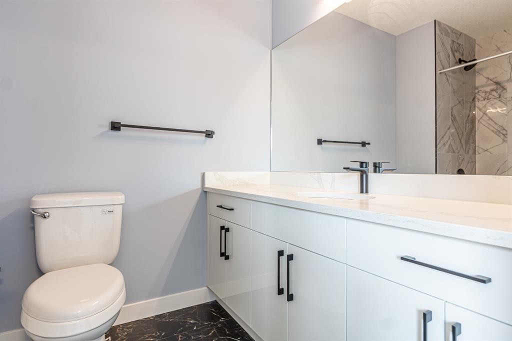 1995 Mccaskill Drive, Crossfield, AB - Indoor Photo Showing Bathroom