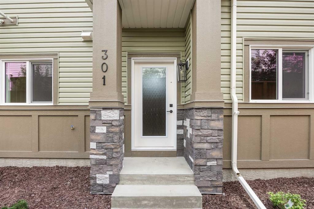 301-67 Panatella Square Nw, Calgary, AB - Outdoor
