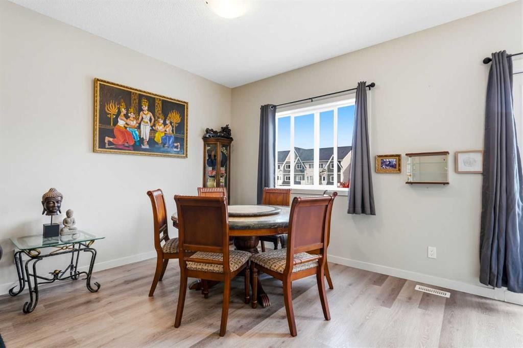 308-32 Red Embers Parade Ne, Calgary, AB - Indoor Photo Showing Dining Room