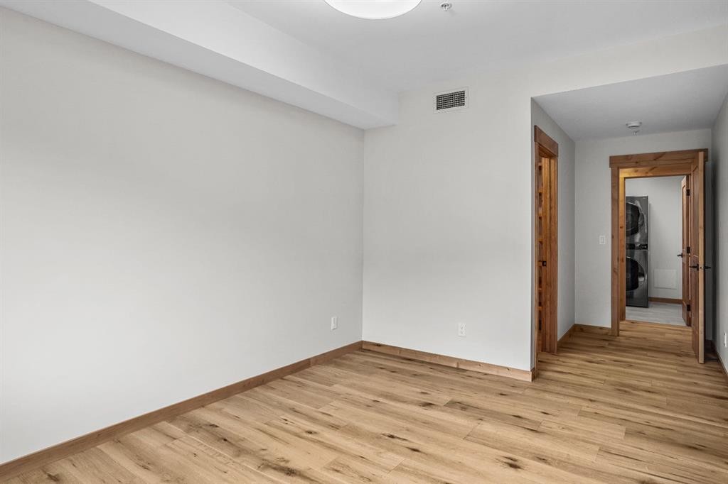 108-1606 Spring Creek Gate, Canmore, AB - Indoor Photo Showing Other Room