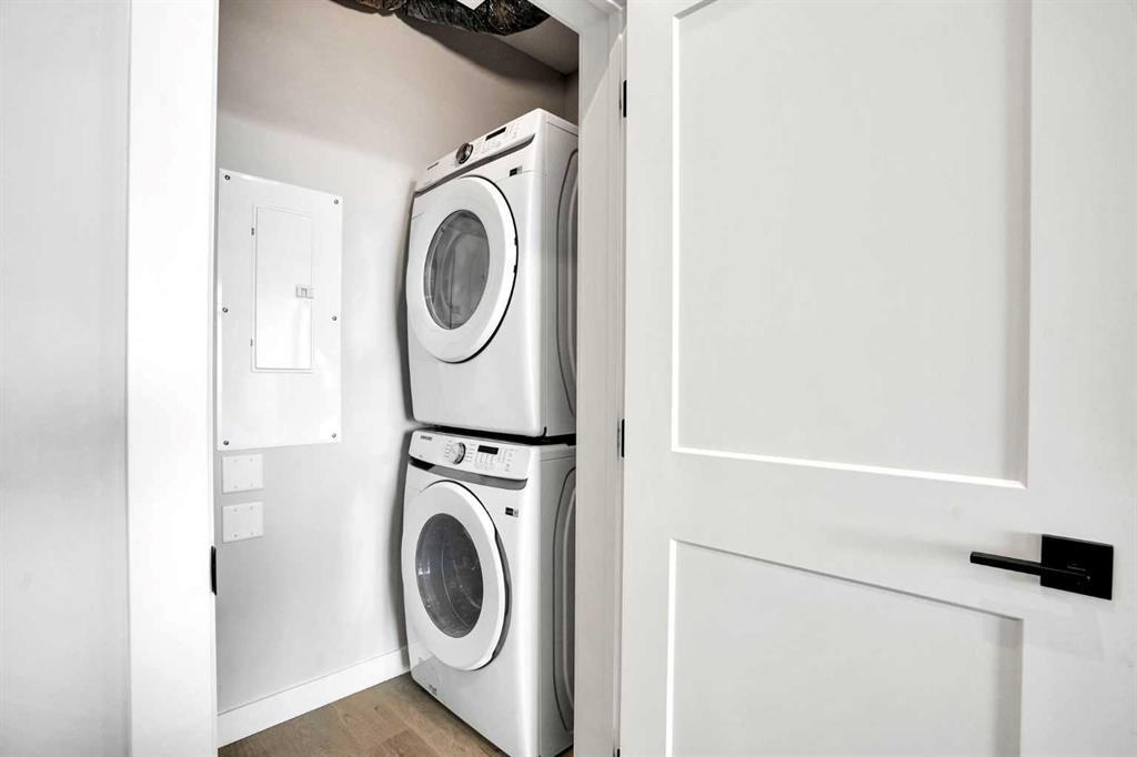 6412-200 Seton Circle Se, Calgary, AB - Indoor Photo Showing Laundry Room