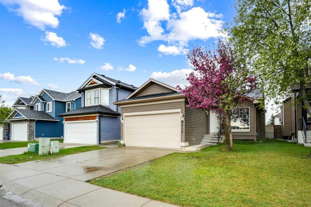6216 Taralea Park Ne, Calgary, AB - Outdoor With Facade