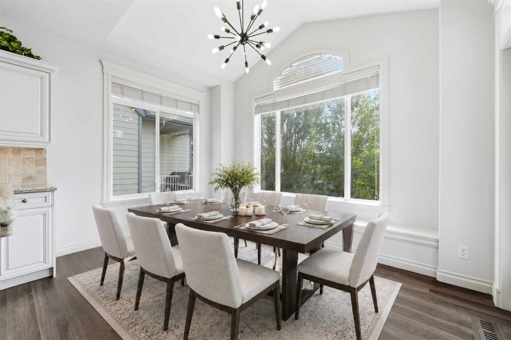 68 Auburn Sound Terrace Se, Calgary, AB - Indoor Photo Showing Dining Room