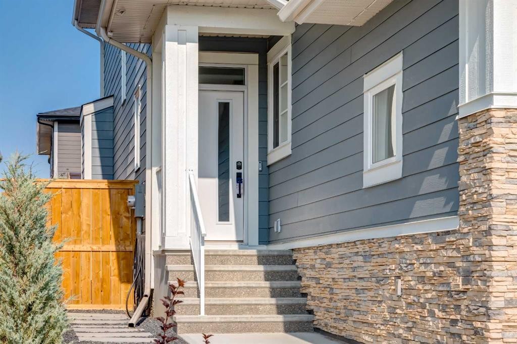 18 South Shore Bay, Chestermere, AB - Outdoor With Exterior