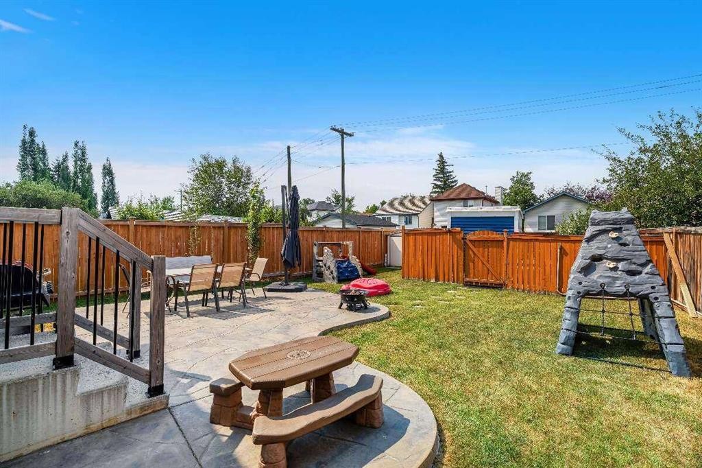 359 Mt Apex Green Se, Calgary, AB - Outdoor With Deck Patio Veranda