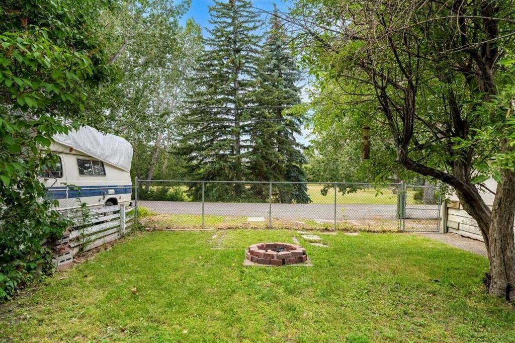 2307 Richmond Road Sw, Calgary, AB - Outdoor