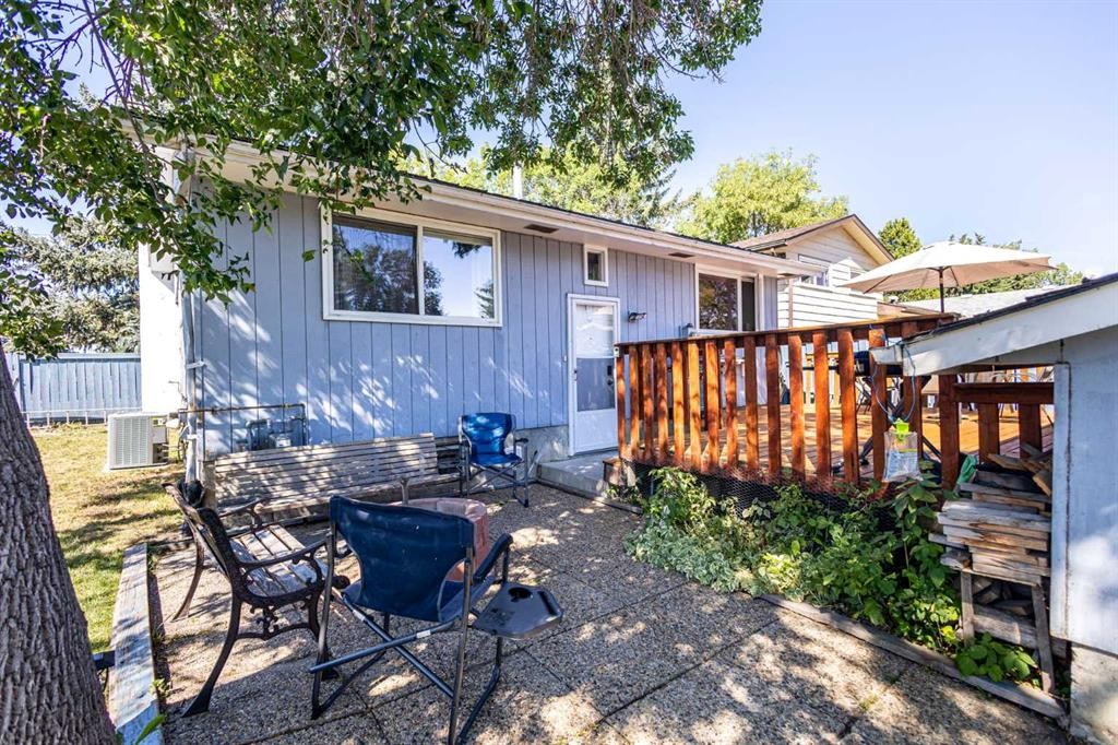 14904 1 Street Se, Calgary, AB - Outdoor With Deck Patio Veranda