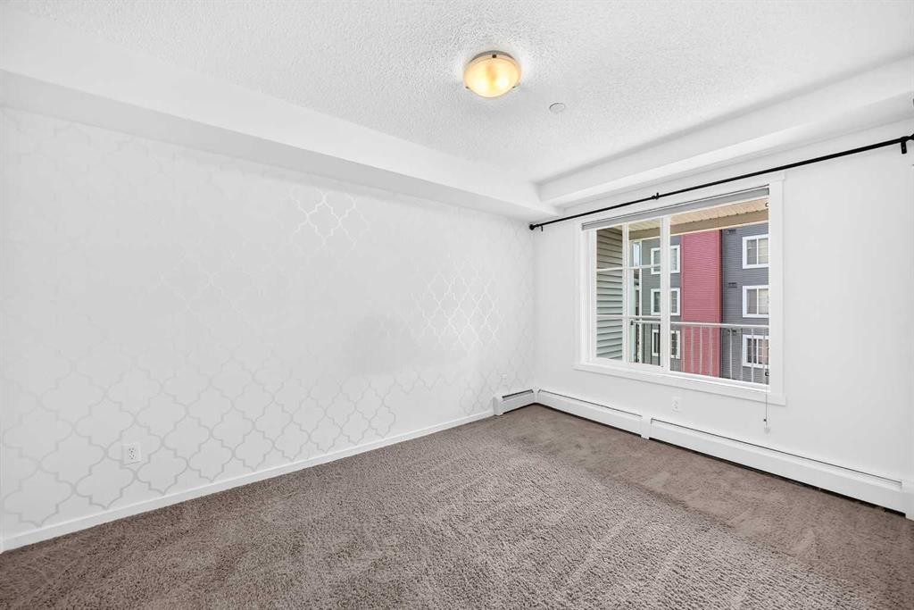 5315-755 Copperpond Boulevard Se, Calgary, AB - Indoor Photo Showing Other Room