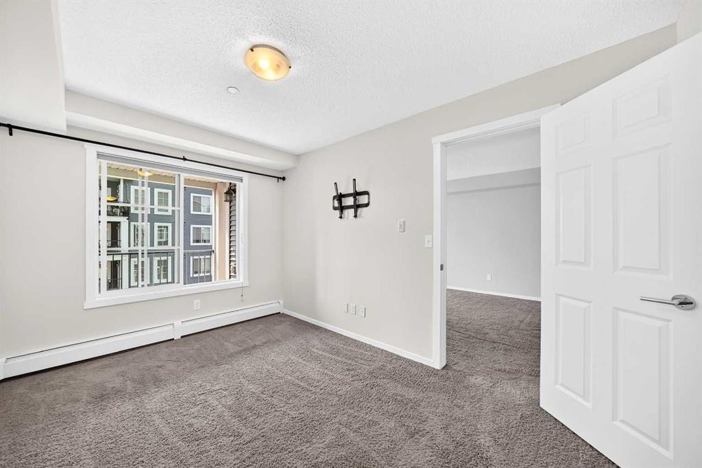 5315-755 Copperpond Boulevard Se, Calgary, AB - Indoor Photo Showing Other Room