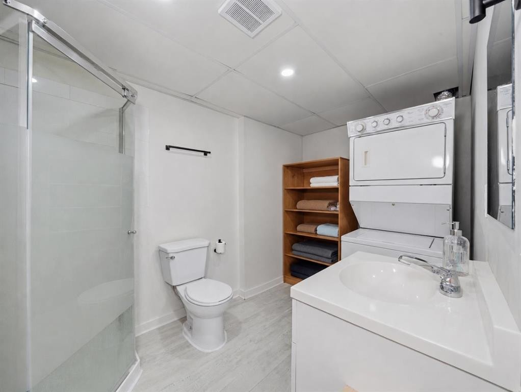 6506 Ranchview Drive Nw, Calgary, AB - Indoor Photo Showing Bathroom