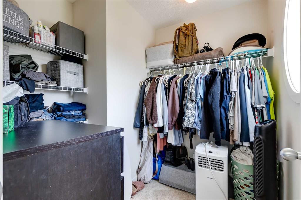 72 Copperpond Landing Se, Calgary, AB - Indoor With Storage