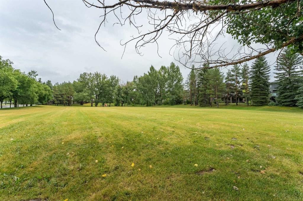 46 Mountain Park Drive Se, Calgary, AB - Outdoor