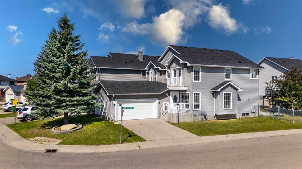 28 Coral Reef Link Ne, Calgary, AB - Outdoor With Facade