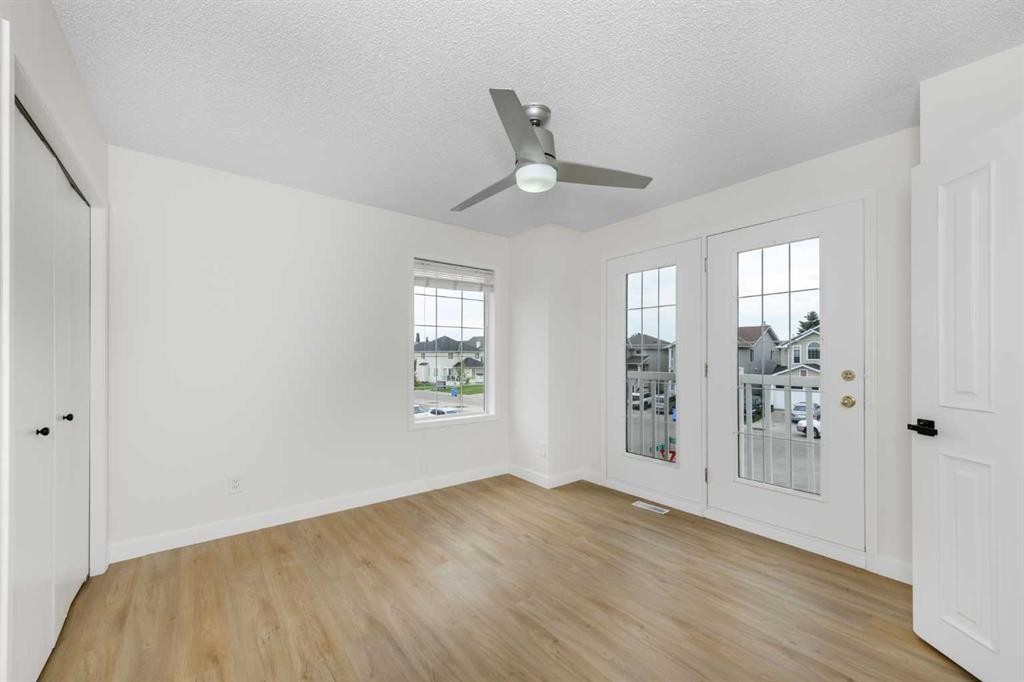 28 Coral Reef Link Ne, Calgary, AB - Indoor Photo Showing Other Room