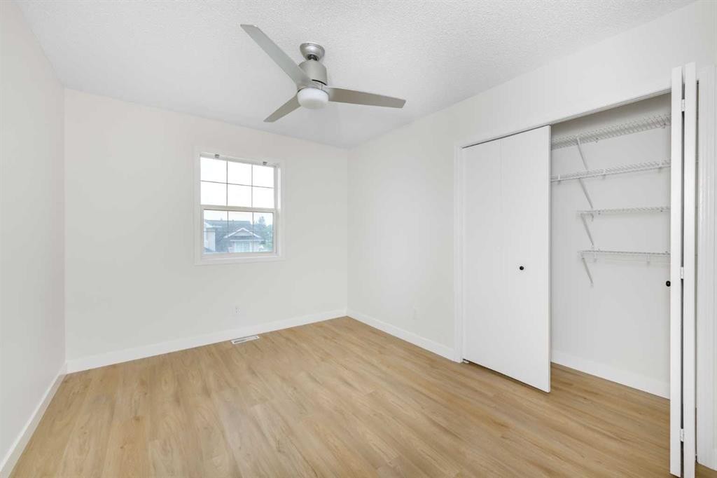 28 Coral Reef Link Ne, Calgary, AB - Indoor Photo Showing Other Room