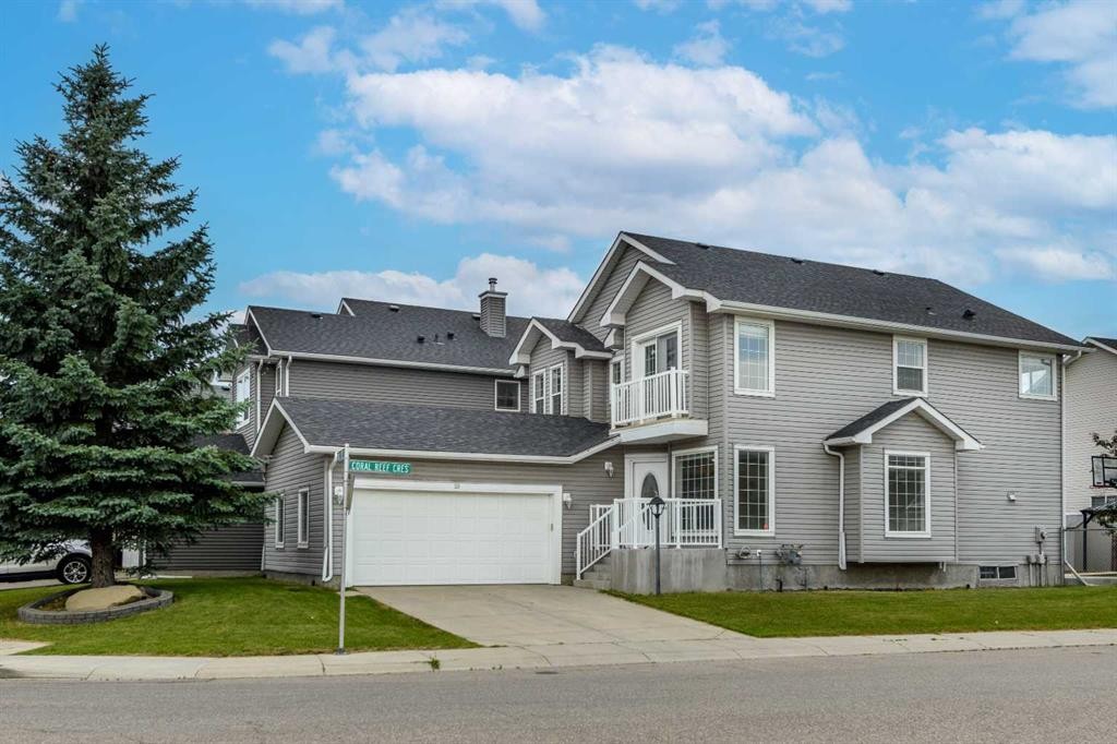 28 Coral Reef Link Ne, Calgary, AB - Outdoor With Facade