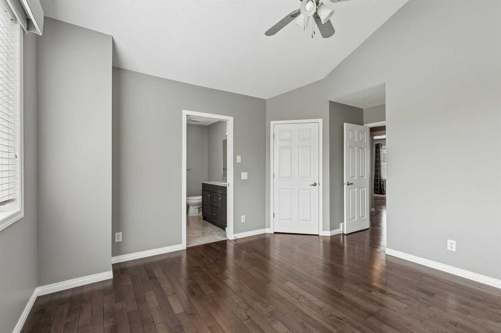 139 Hidden Creek Gardens Nw, Calgary, AB - Indoor Photo Showing Other Room