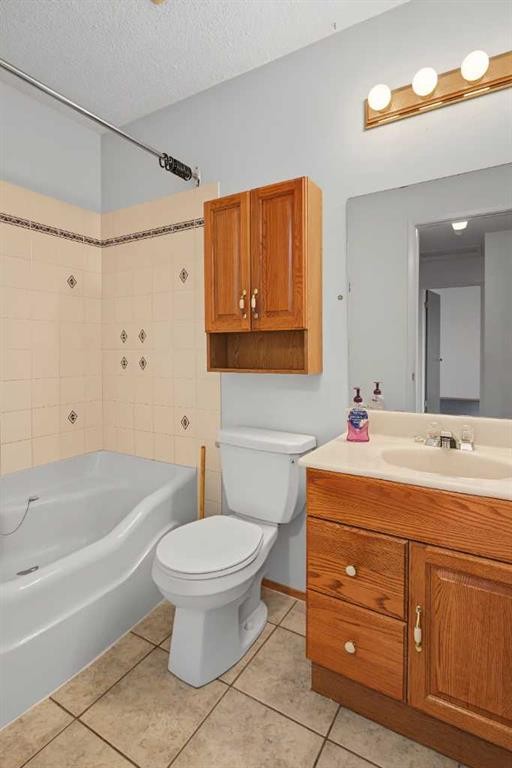 75-175 Manora Place Ne, Calgary, AB - Indoor Photo Showing Bathroom