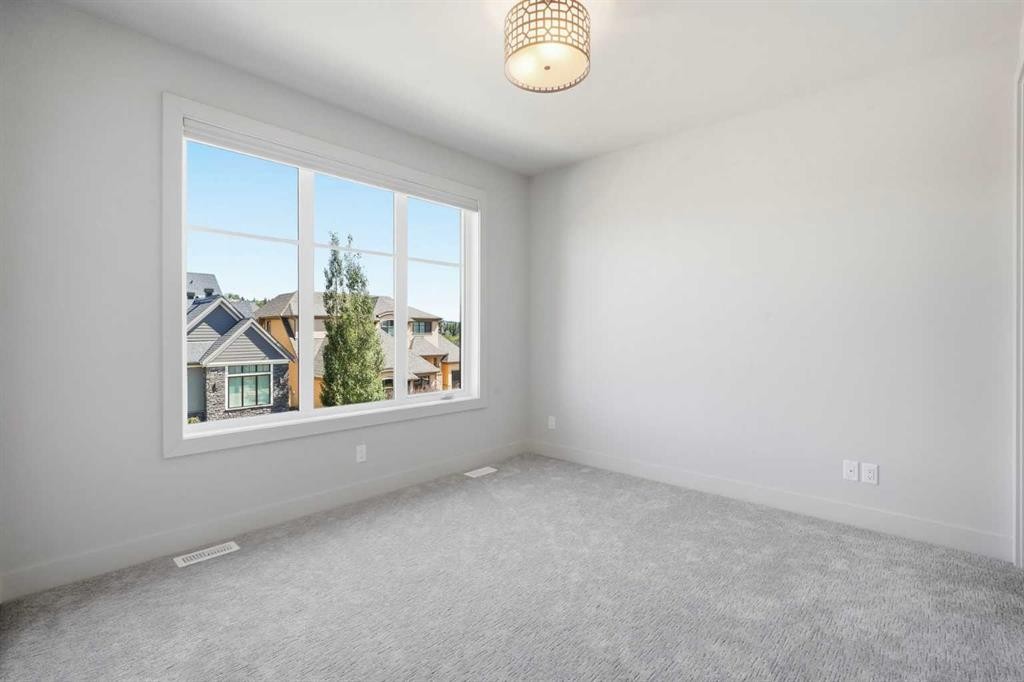 3 Mystic Ridge Way Sw, Calgary, AB - Indoor Photo Showing Other Room