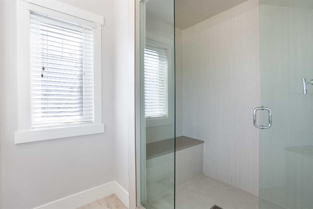 49 Cimarron Springs Circle, Okotoks, AB - Indoor Photo Showing Bathroom