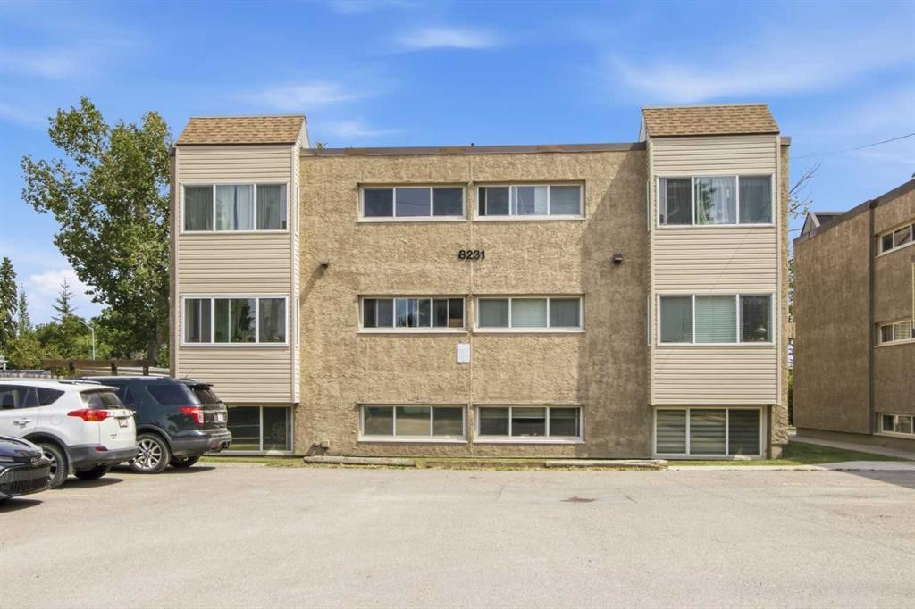 205-8231 Elbow, Calgary, AB - Outdoor