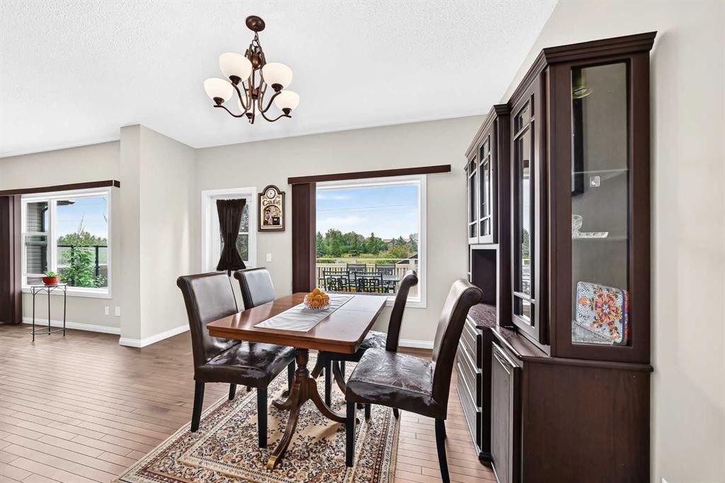 212 Aspenmere Close, Chestermere, AB - Indoor Photo Showing Dining Room