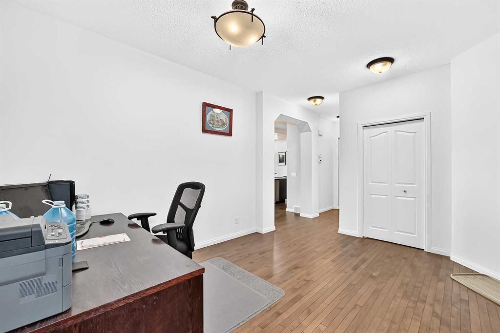 212 Aspenmere Close, Chestermere, AB - Indoor Photo Showing Office