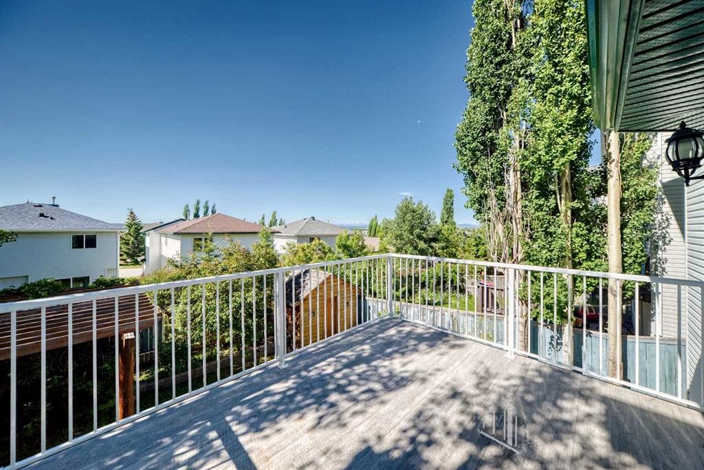 65 Tuscarora Place Nw, Calgary, AB - Outdoor With Balcony With Exterior