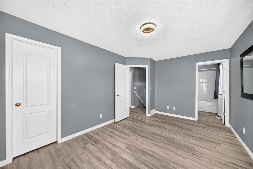 65 Tuscarora Place Nw, Calgary, AB - Indoor Photo Showing Other Room