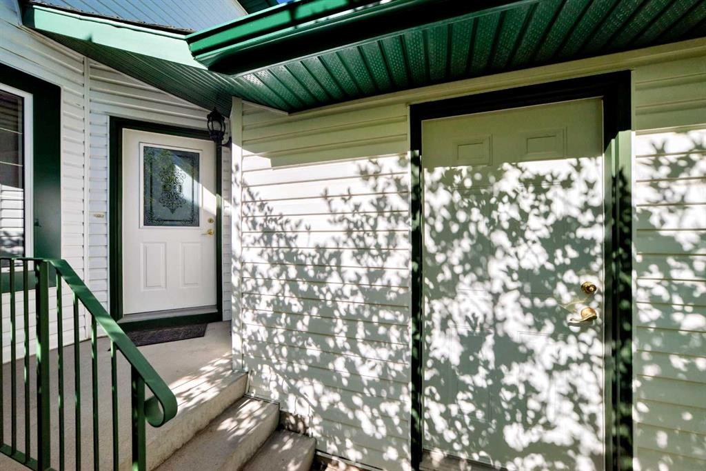 65 Tuscarora Place Nw, Calgary, AB - Outdoor With Exterior