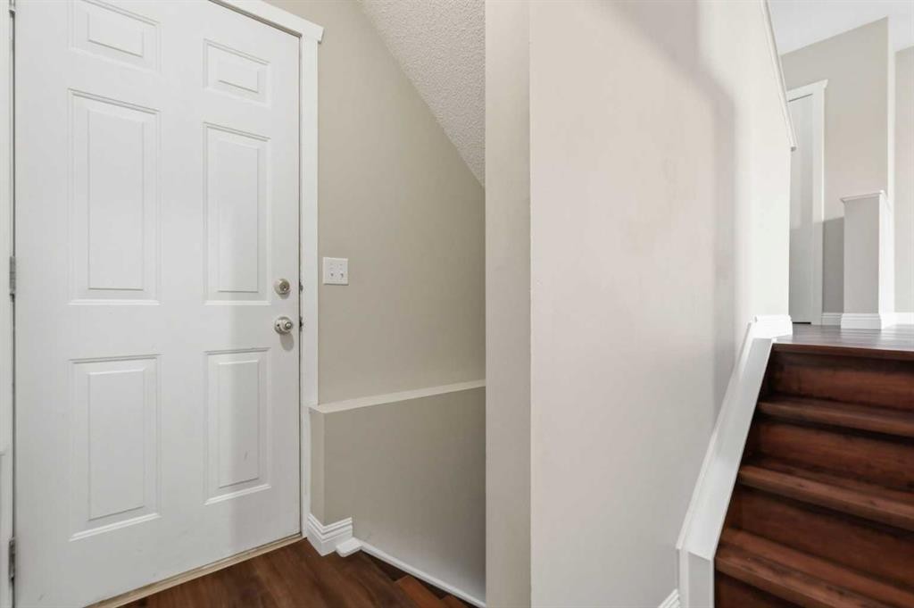 129 Hidden Spring Circle Nw, Calgary, AB - Indoor Photo Showing Other Room