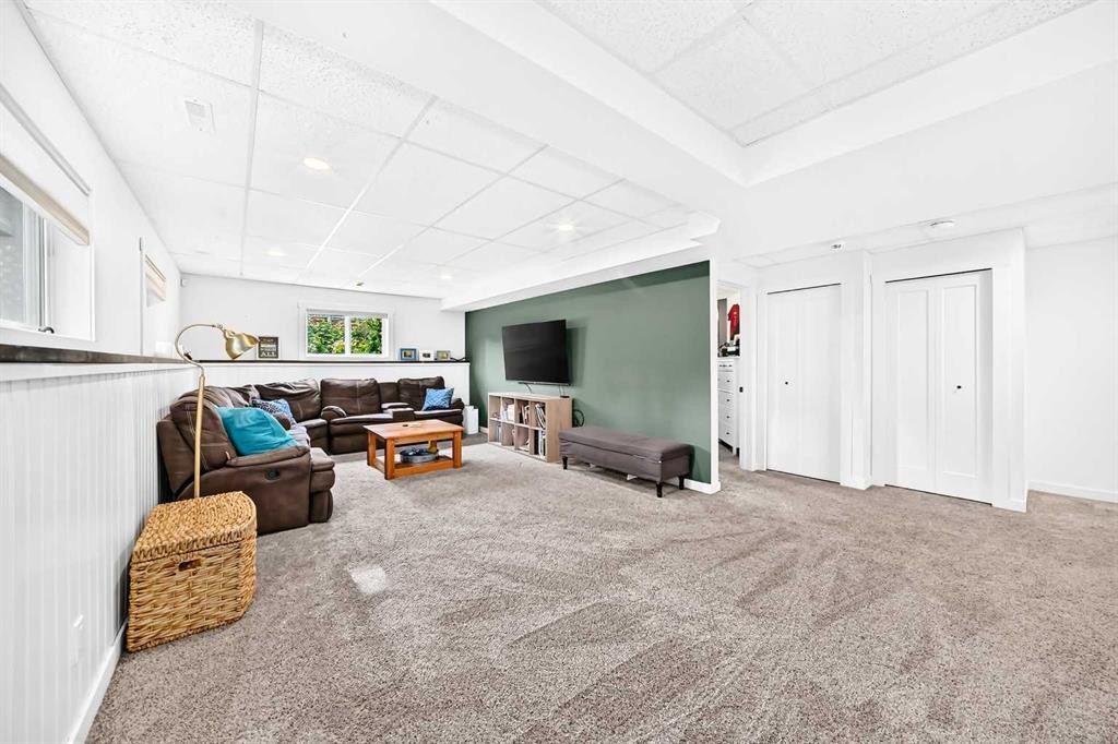 29 Sierra Road, Olds, AB - Indoor Photo Showing Other Room