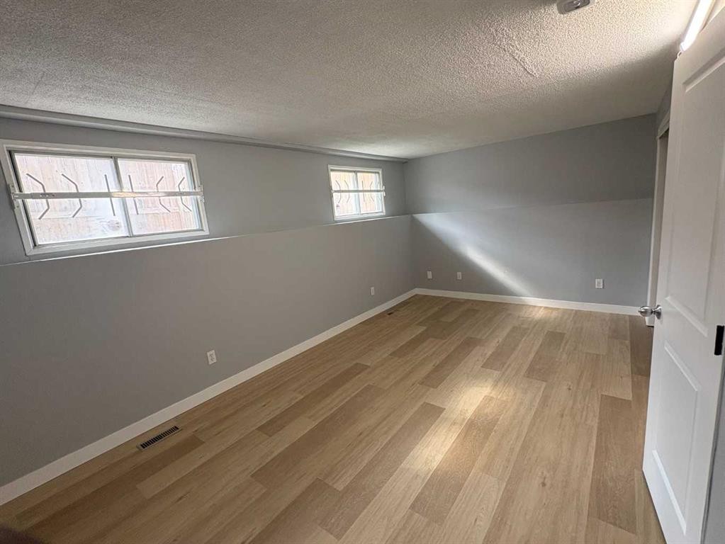 363 Falton Drive Ne, Calgary, AB - Indoor Photo Showing Other Room