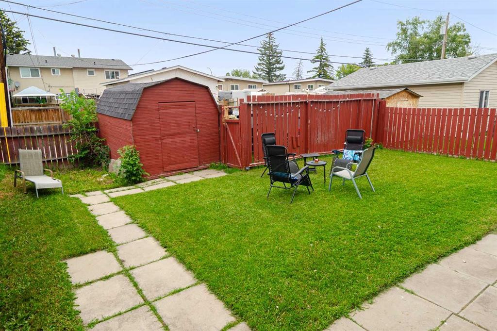 5412 14 Avenue Se, Calgary, AB - Outdoor