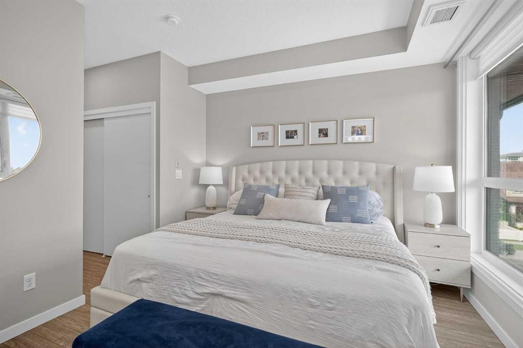 302-2231 Mahogany Boulevard Se, Calgary, AB - Indoor Photo Showing Bedroom