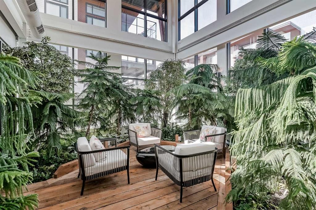 302-2231 Mahogany Boulevard Se, Calgary, AB - Photo Showing Other Room