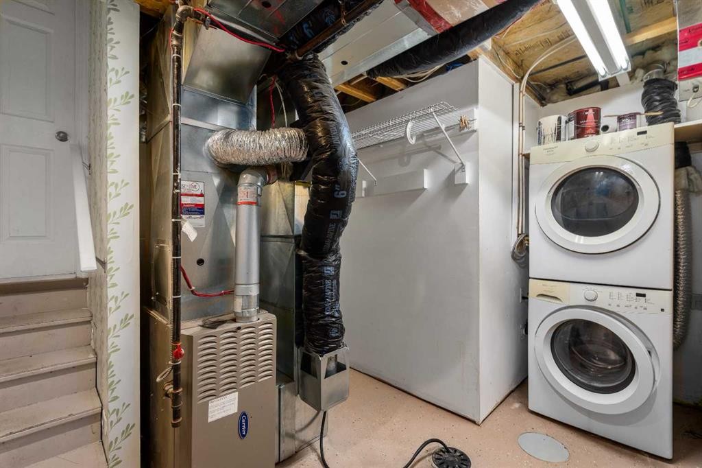205 Mckenzie Towne Gate Se, Calgary, AB - Indoor Photo Showing Laundry Room