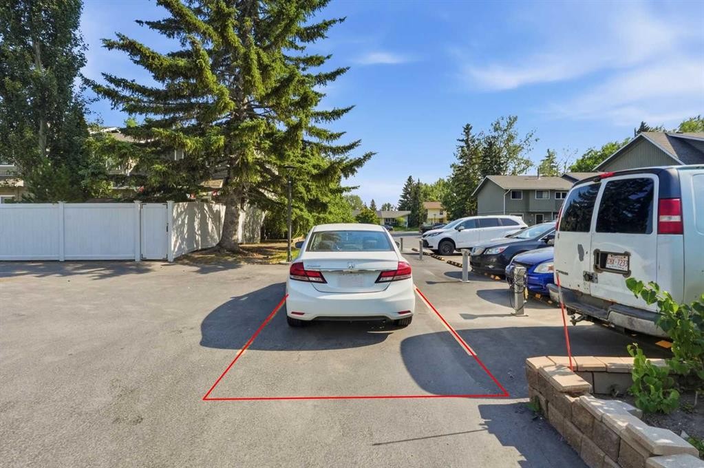 6503 Ranchview Drive Nw, Calgary, AB - Outdoor