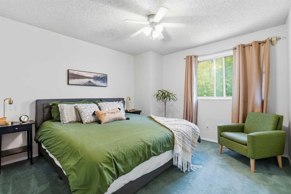 6503 Ranchview Drive Nw, Calgary, AB - Indoor Photo Showing Bedroom