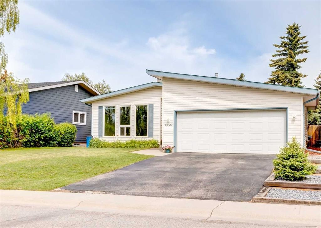 7956 71 Avenue Nw, Calgary, AB - Outdoor