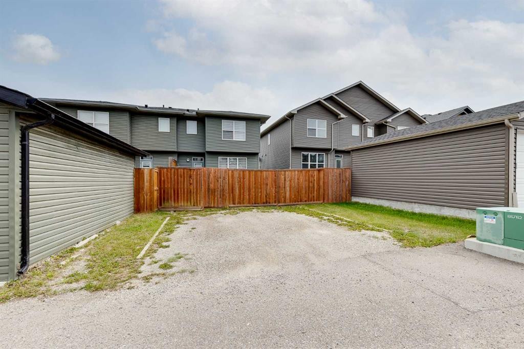 540 Evanston Link Nw, Calgary, AB - Outdoor