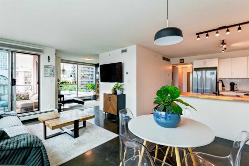 407-188 15 Avenue SW Calgary, AB T2R 1S4