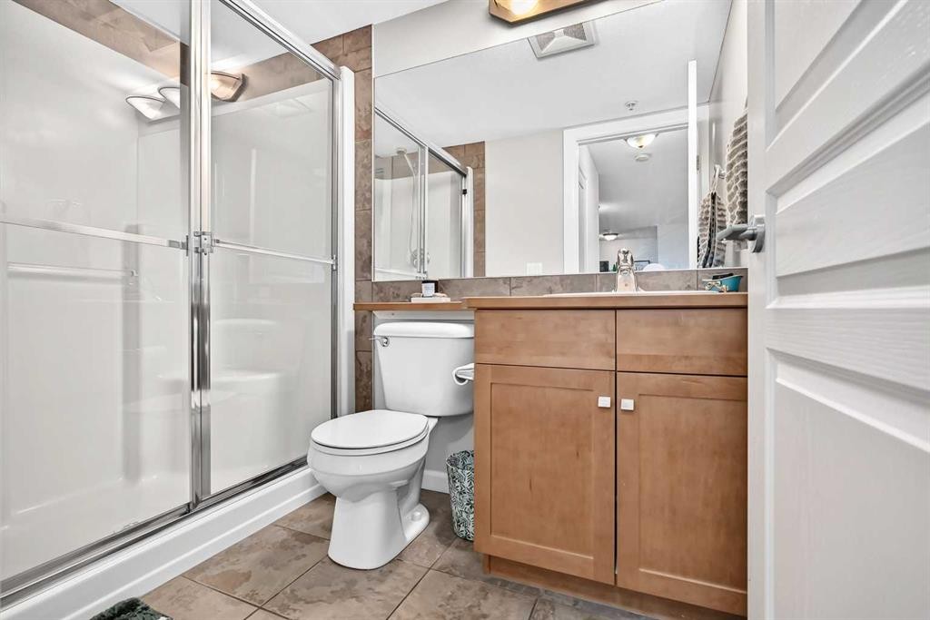 208-30 Cranfield Link Se, Calgary, AB - Indoor Photo Showing Bathroom