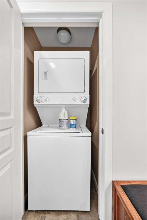 208-30 Cranfield Link Se, Calgary, AB - Indoor Photo Showing Laundry Room