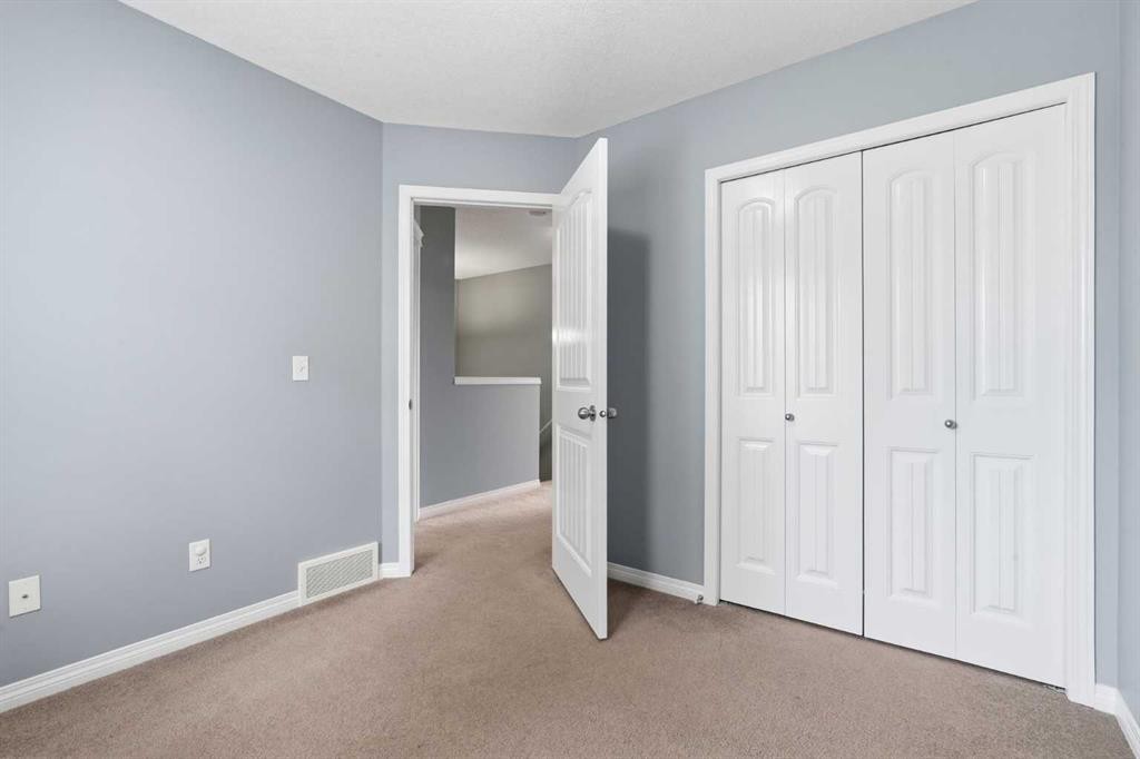 149 Prestwick Villas Se, Calgary, AB - Indoor