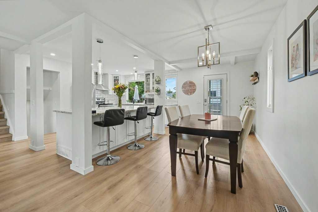 727 120 Avenue Sw, Calgary, AB - Indoor Photo Showing Dining Room