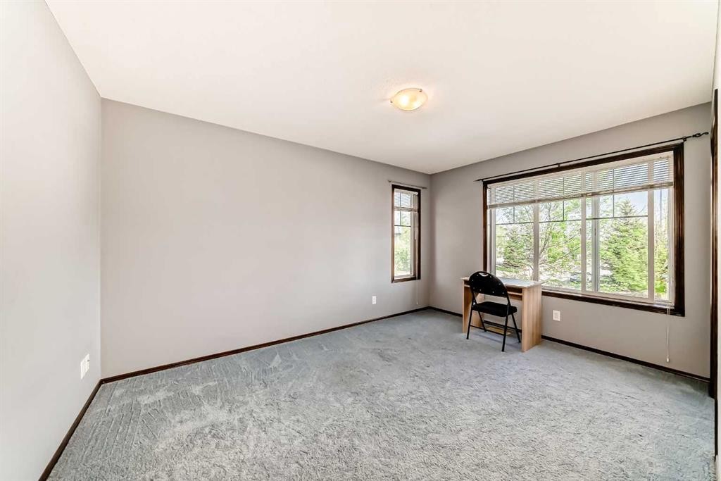 55 Eversyde Gardens Sw, Calgary, AB