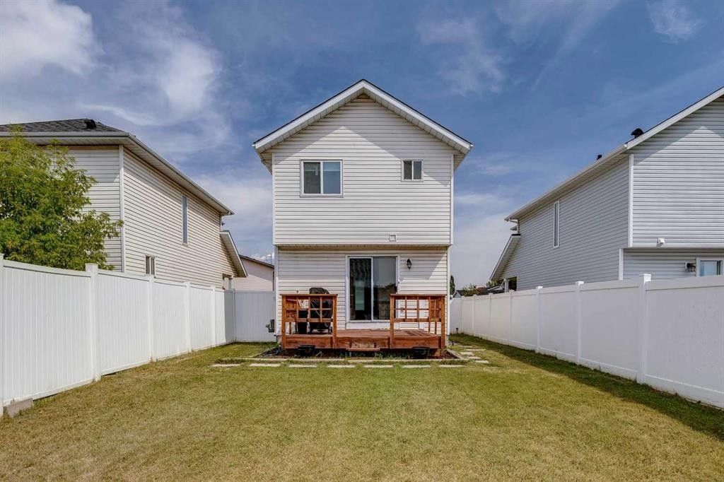 151 Rivercrest Close Se, Calgary, AB - Outdoor With Deck Patio Veranda
